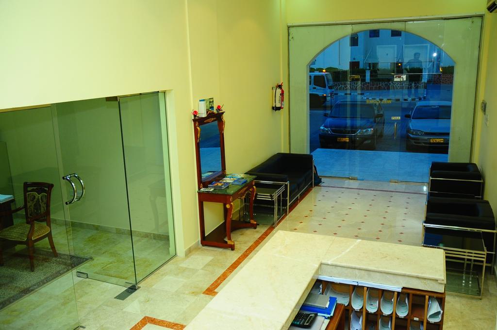 Al Faisal Hotel Suites Sur Exteriör bild