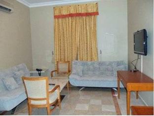 Al Faisal Hotel Suites Sur Exteriör bild